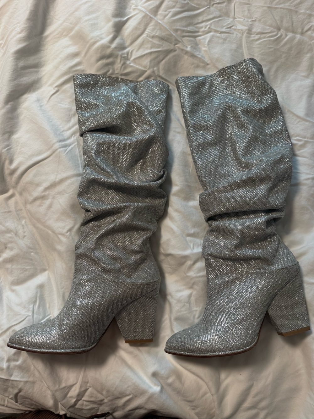 Stuart Weitzman Smashing Silver Metallic Slouch Boots – Size 37 / US 7